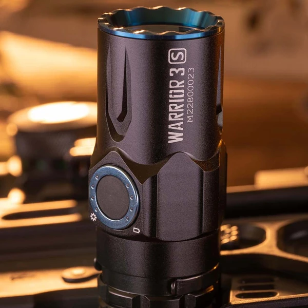 Olight Warrior 3S: 2300 Lumen Tactical Torch (300m)- Olight