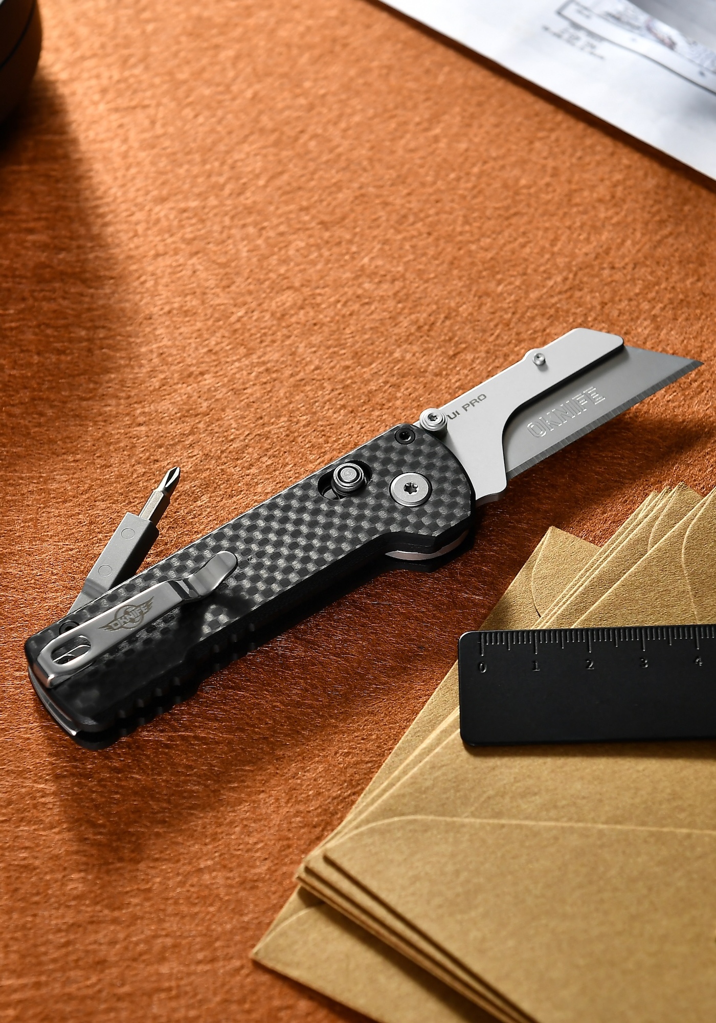 U1 Pro Folding Utility Knife Carbon Fiber Handle Screwdriver 