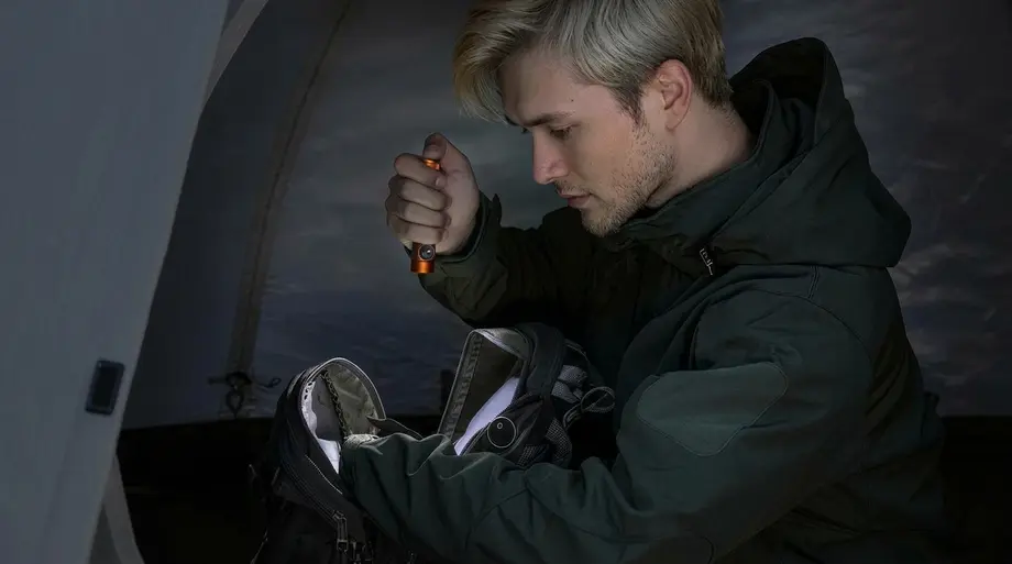 Best Torch for Security Guards: Patrol Shifts, Holsters and Recharging