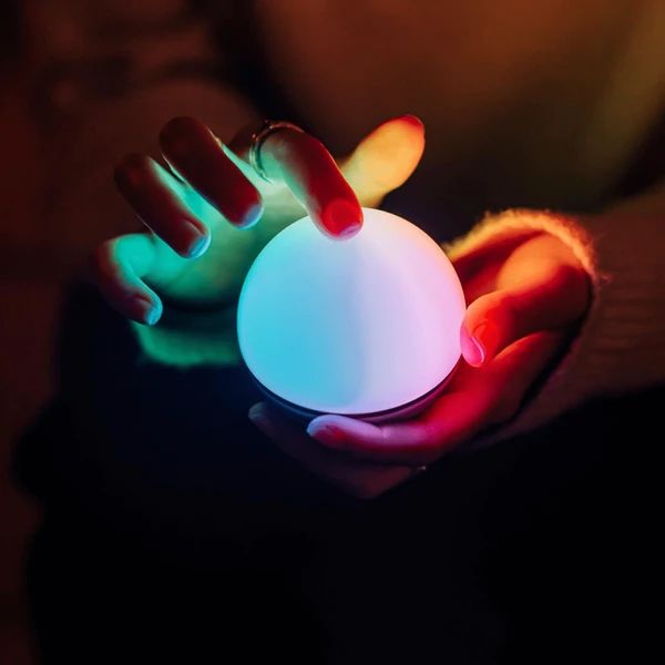 Olight Obulb Plus 2個セット 新品未開封 Olight Obulb Plus Rechargeable LED Lantern - 300 Lumens