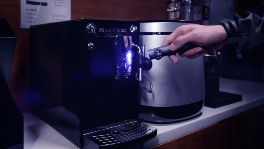 What Is UV Flashlight? How To Use UV Flashlight?