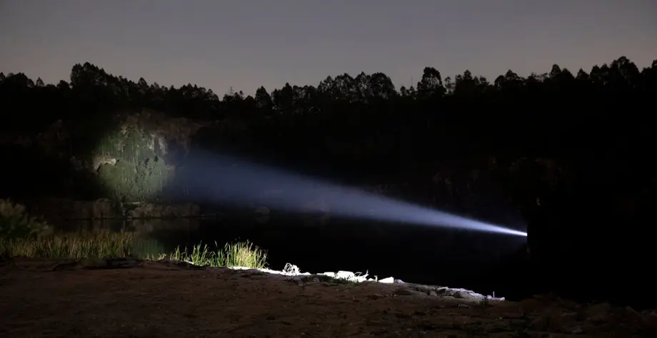 Buying a Hand Held Spotlight For Hunting? Here's What to Know